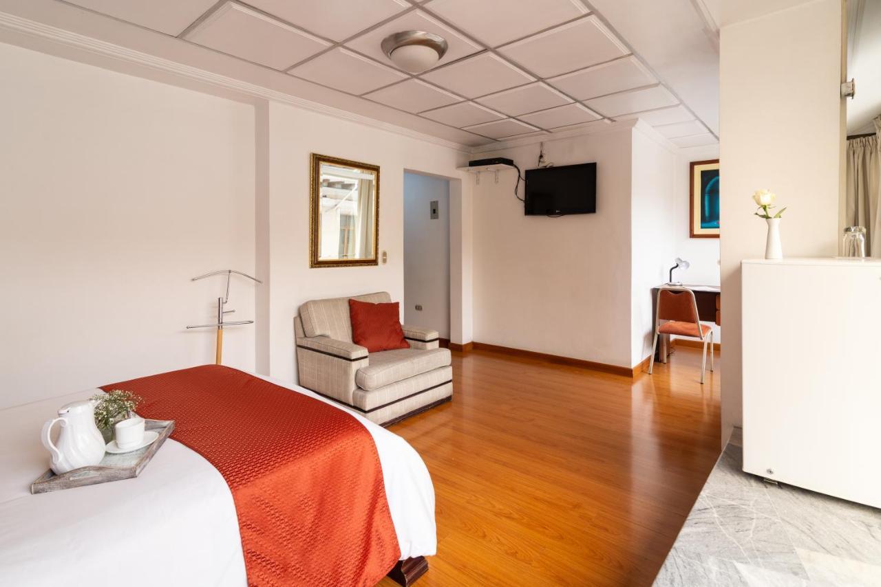 Hotel Cordero Куенка Екстер'єр фото