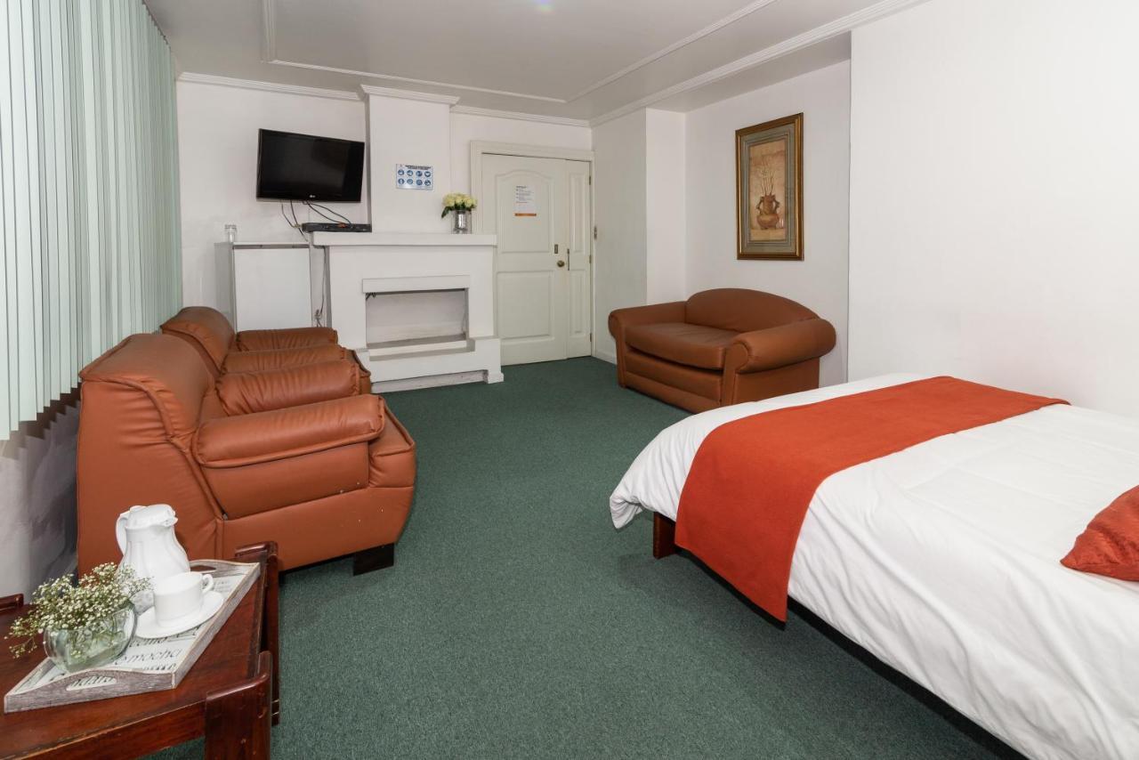 Hotel Cordero Куенка Екстер'єр фото