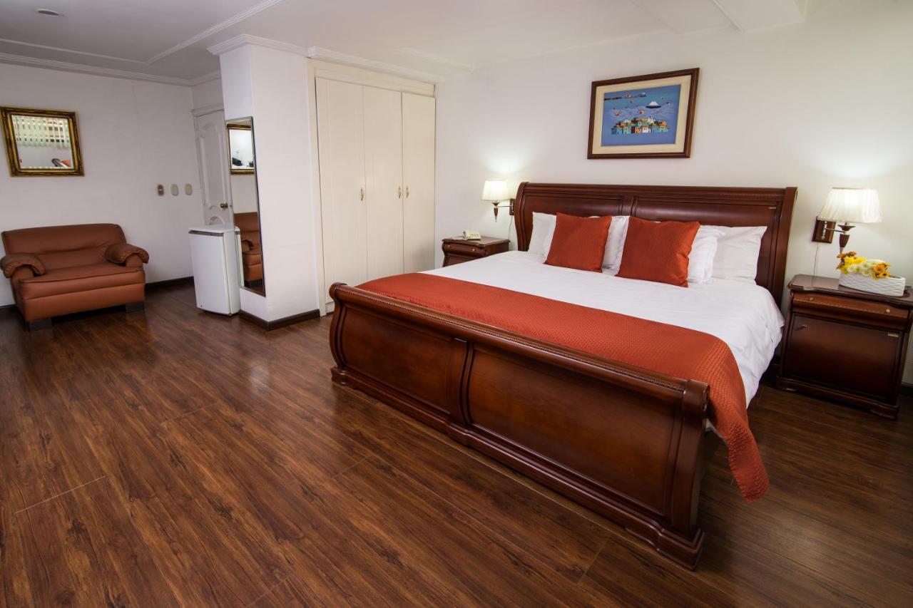 Hotel Cordero Куенка Екстер'єр фото