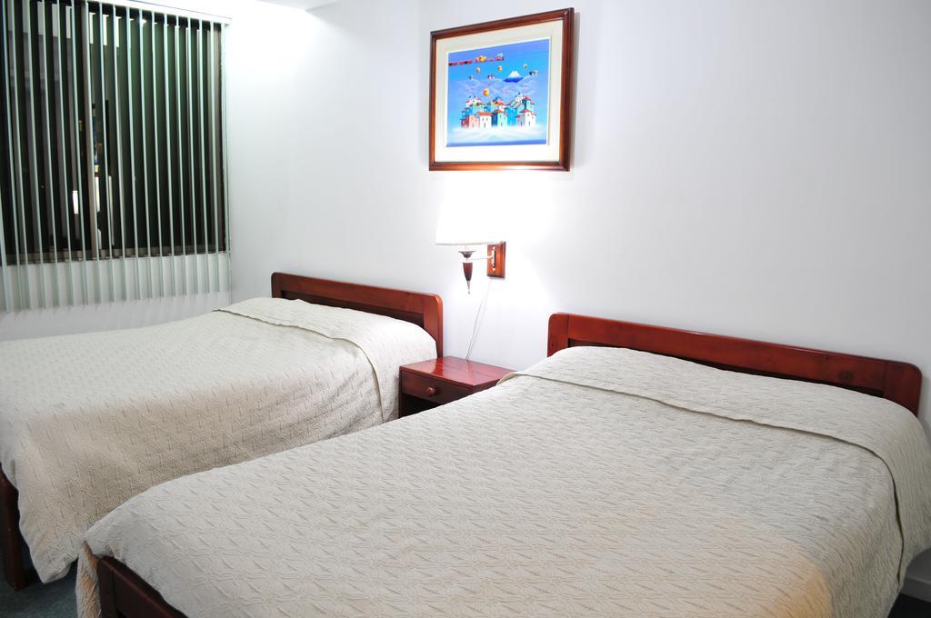 Hotel Cordero Куенка Номер фото