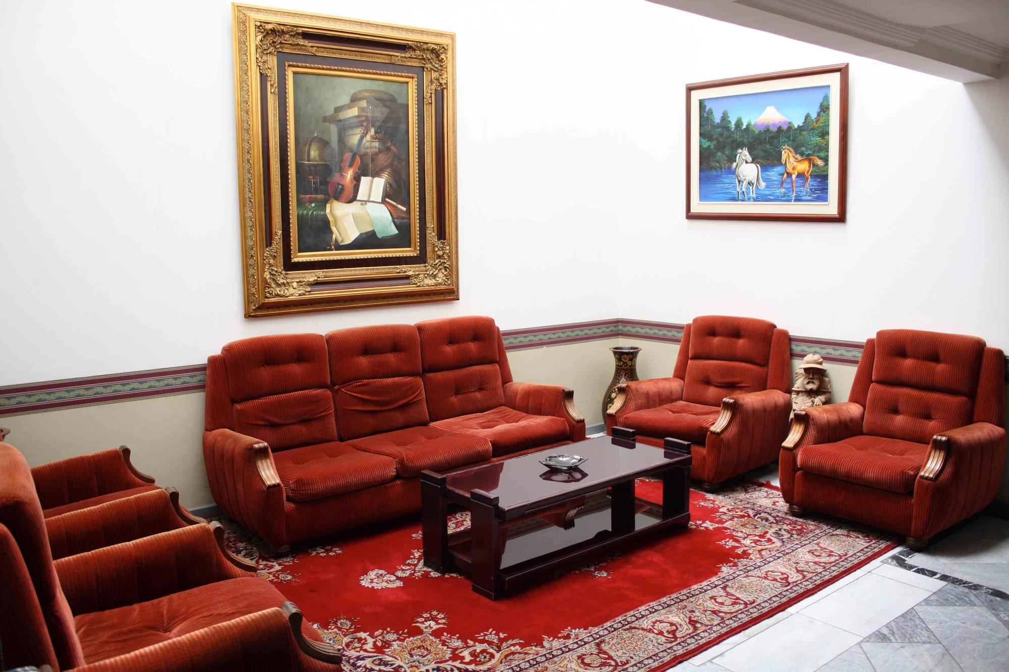 Hotel Cordero Куенка Екстер'єр фото