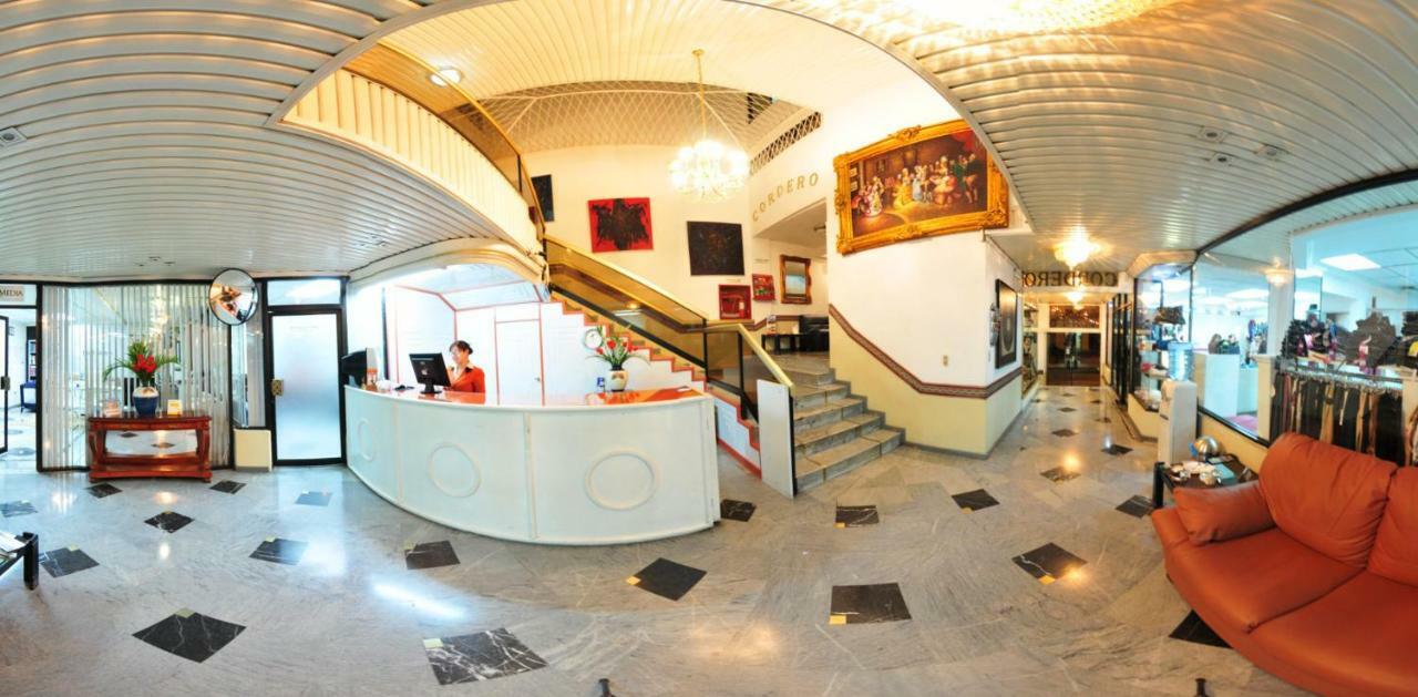 Hotel Cordero Куенка Екстер'єр фото